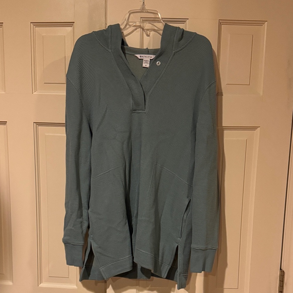 Athleta V-Neck Sweater in Blue